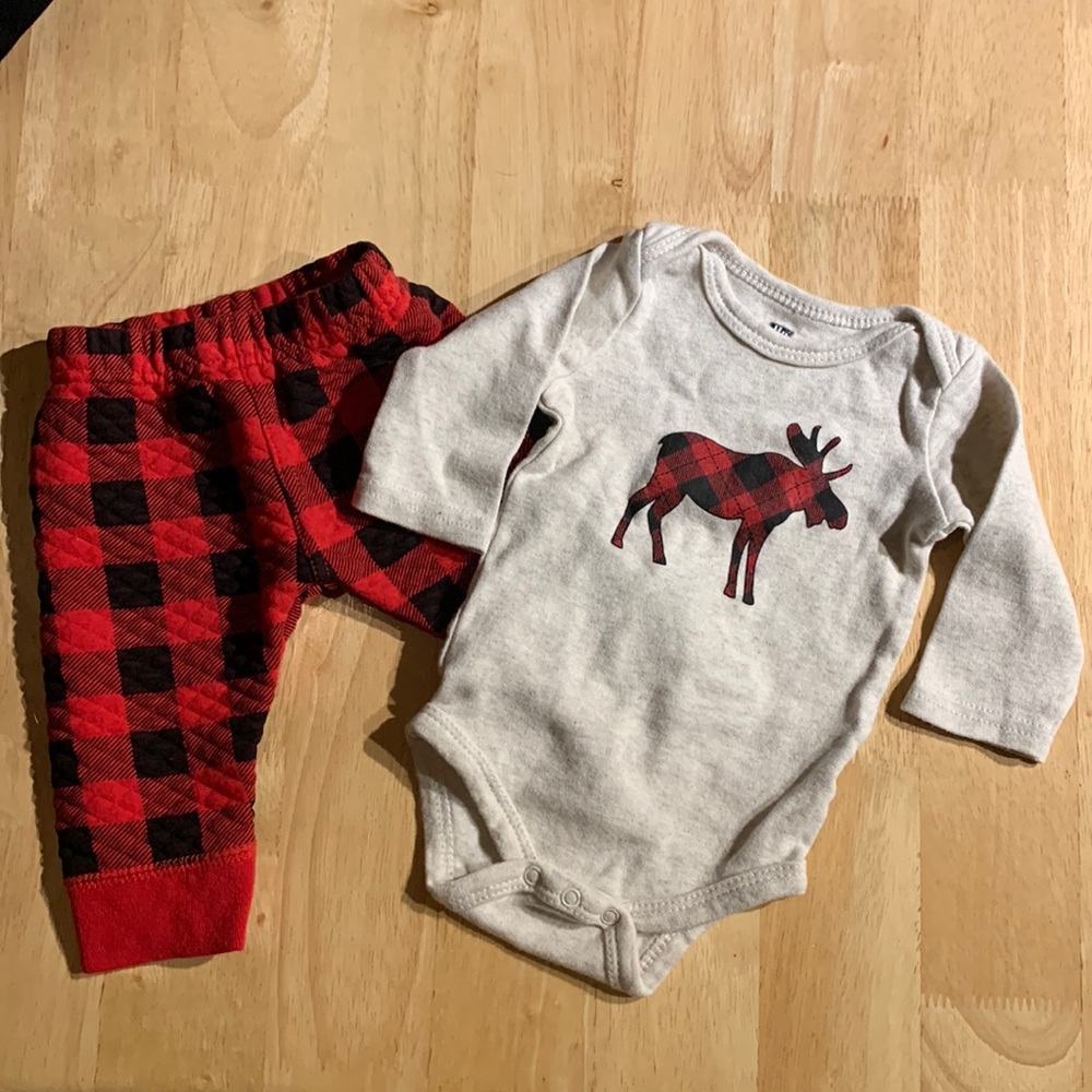 Hudson Baby red buffalo plaid long sleeve bodysuit quilted jogger set, Size 0-3m